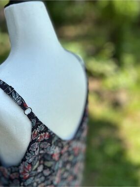 Floral Spaghetti-Strap Blouse in Black and Coral